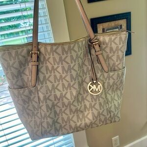 Michael Kors Shoulder Bag